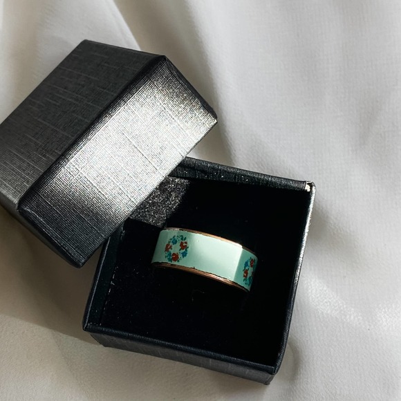 VTG Robin Egg Blue Flower Wreath Band Ring - Picture 3 of 9